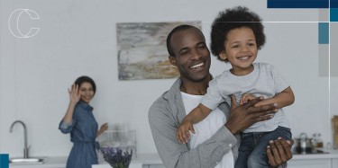 Como economizar com toda a família em casa? 